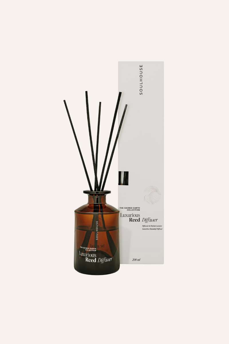 🎁 Luxurious Reed Diffuser (100% off)