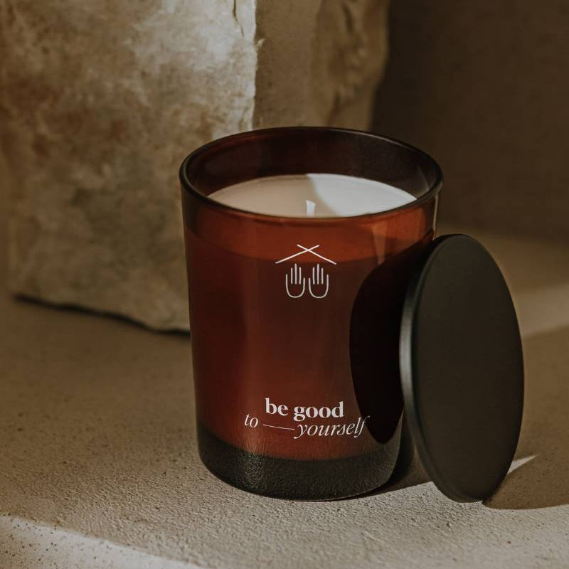 Luxurious All-Natural Scented Candle